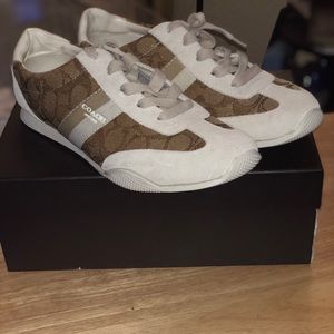 BRAND NEW   COACH SHOES